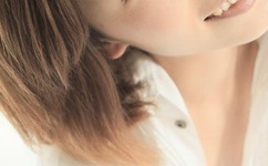 在床上拔萝卜又疼又叫什么病症